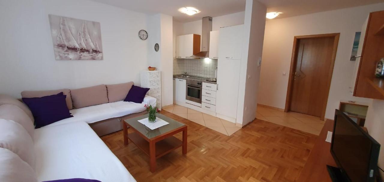 Apartment Conty On The Ground Floor Малинська Екстер'єр фото